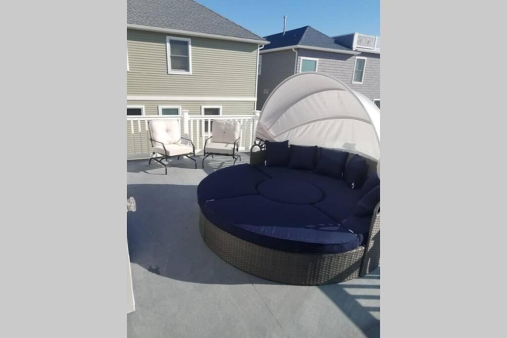 Ocean And Beach Views From Five Decks In Ortley Beach Seaside Heights Extérieur photo